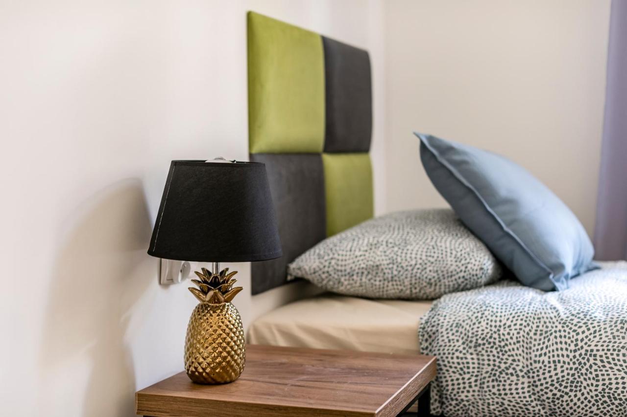 Cooltour Aparthotel พอซนาน ภายนอก รูปภาพ