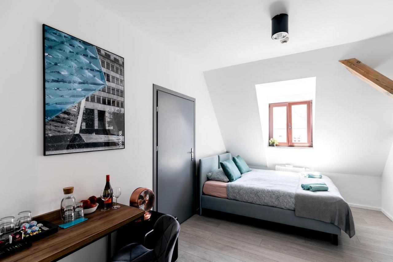 Cooltour Aparthotel พอซนาน ภายนอก รูปภาพ
