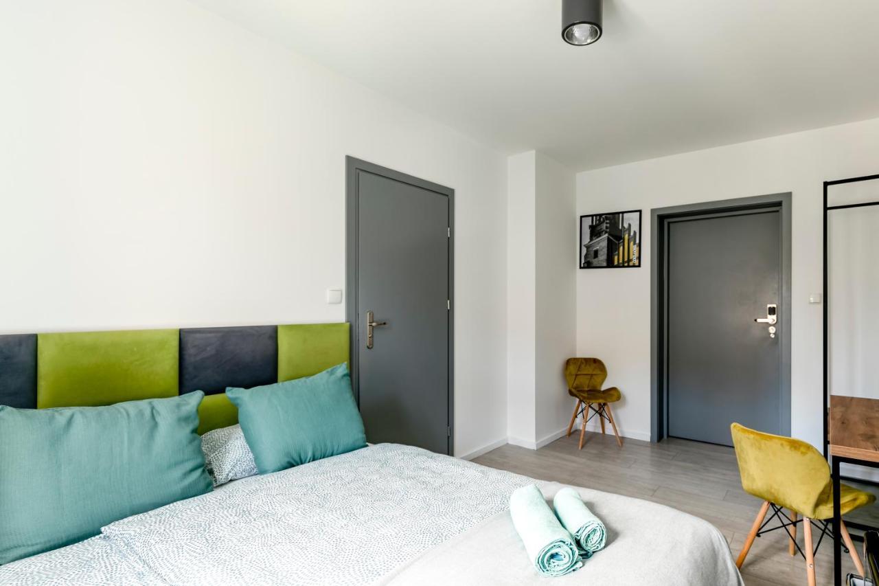 Cooltour Aparthotel พอซนาน ภายนอก รูปภาพ