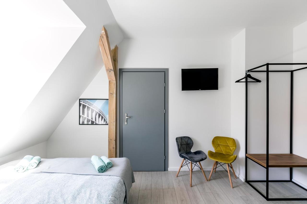 Cooltour Aparthotel พอซนาน ภายนอก รูปภาพ